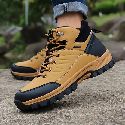 Men's Outdoor Fuzz-lined Hiking Shoes, Comfortable Arch Support Non-Slip Mountaineering Travel Sneakers