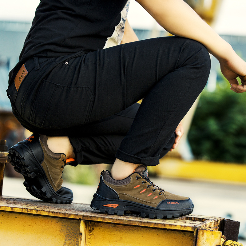 Men's Outdoor Thick Soled  Wear-Resistant  Climbing Sneakers