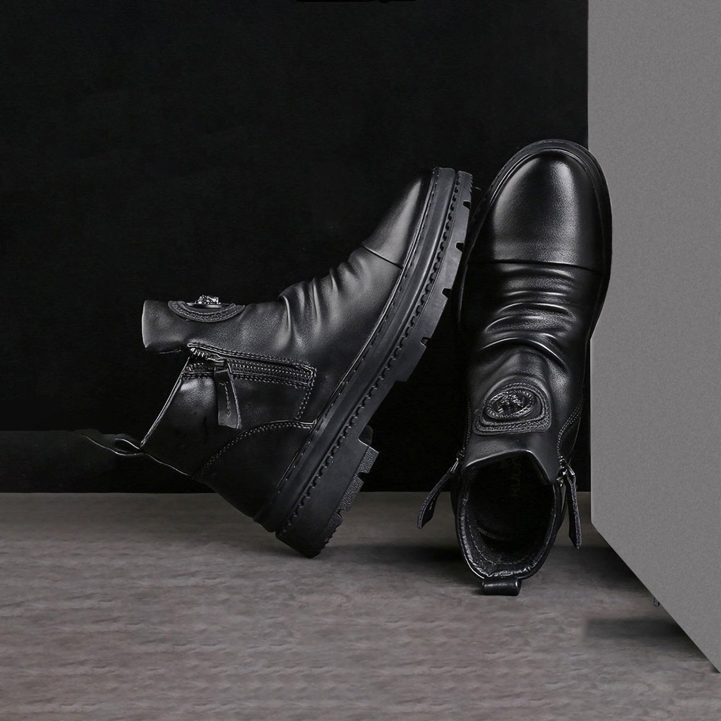 (⏰Last Day 70% OFF🔥)Men's Comfortable Leather Motorcycle Boots Work Boots Waterproof Anti-Slip Anti-Sprain(💯Specialized Boots For Tournaments)